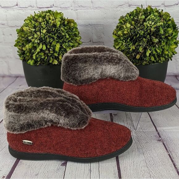 Acorn Faux Fur Chinchilla Booties - Picture 3 of 10